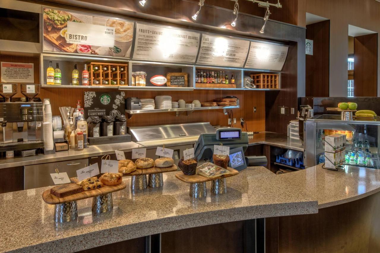 Courtyard By Marriott Hills Hotel Nashville