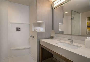 Courtyard By Marriott Hills Nashville